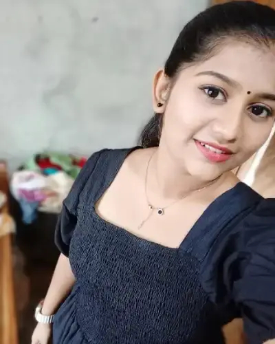 Escort In Chakia